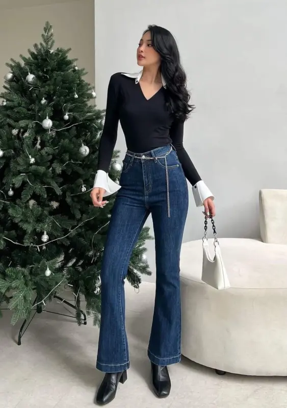 Vì Sao Quần Jean Ống Loe Trở Lại Thành Trend? 1 quần jean ống loe hiện nay